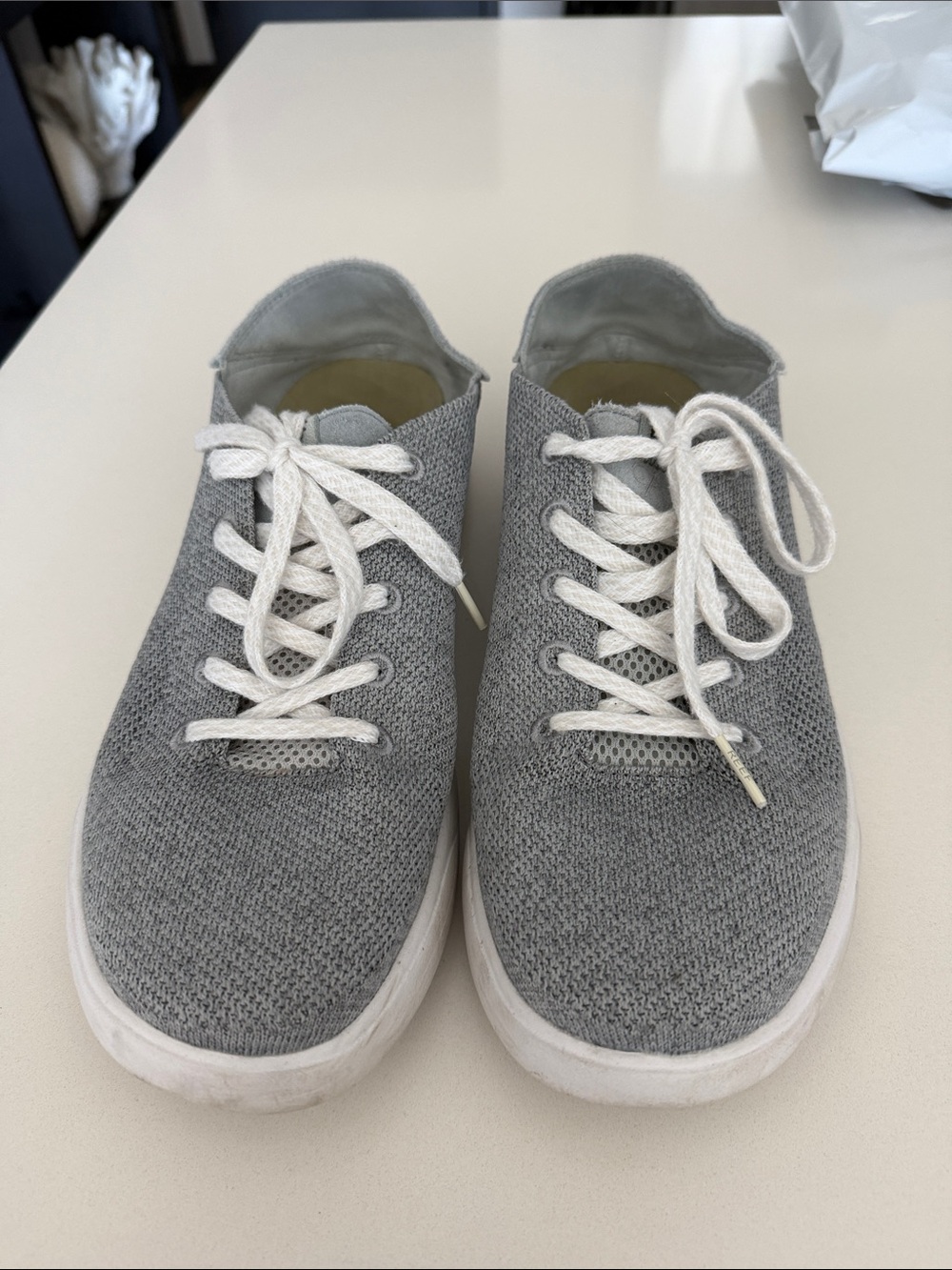Reef Light Gray Low-Top Lace-Up Sneakers